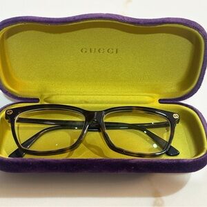 Gucci Tortoise Glasses with original Purple Gucci Case